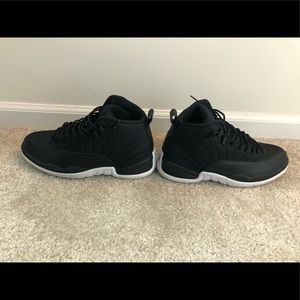 Air Jordan 12 Retros - Size 11